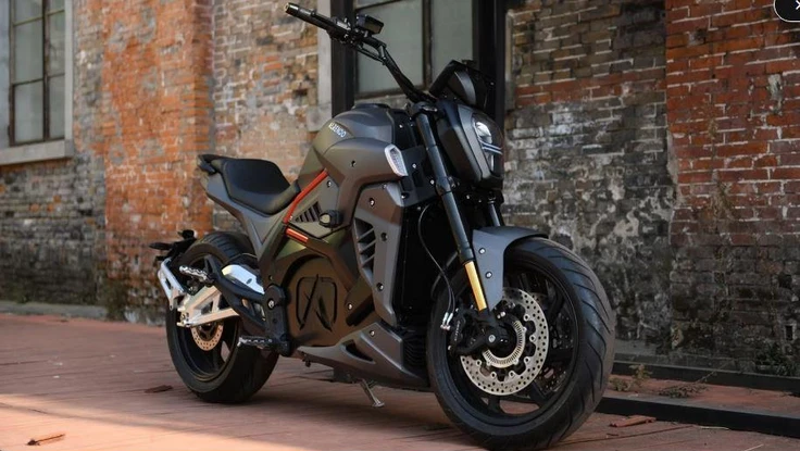 Chiếc xe máy điện 268 triệu đồng đi được 432 km 