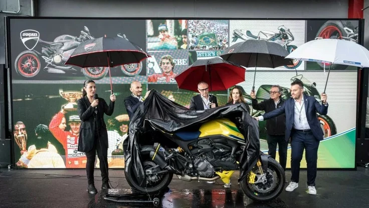 Chiêm ngưỡng chiếc mô tô phiên bản đặc biệt có giá 625 triệu đồng