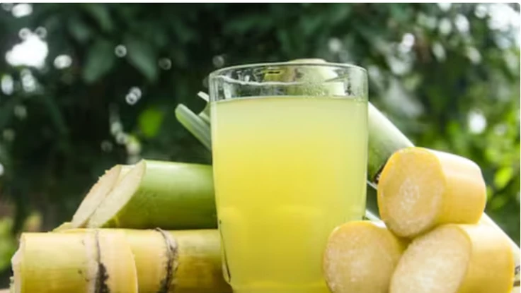 Những nhóm người cần thận trọng khi uống nước mía giải nhiệt mùa nắng nóng
