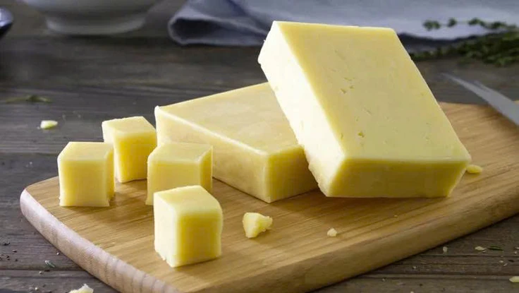 Ăn phô mai béo giảm nguy cơ mắc chứng mất trí nhớ