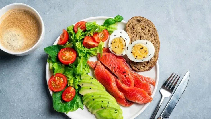 Ăn protein chất béo và carbohydrate thế nào để giảm cân hiệu quả?