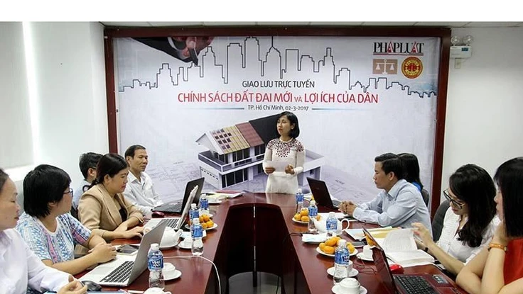 Giao lưu: 'Chính sách đất đai mới và lợi ích của dân'