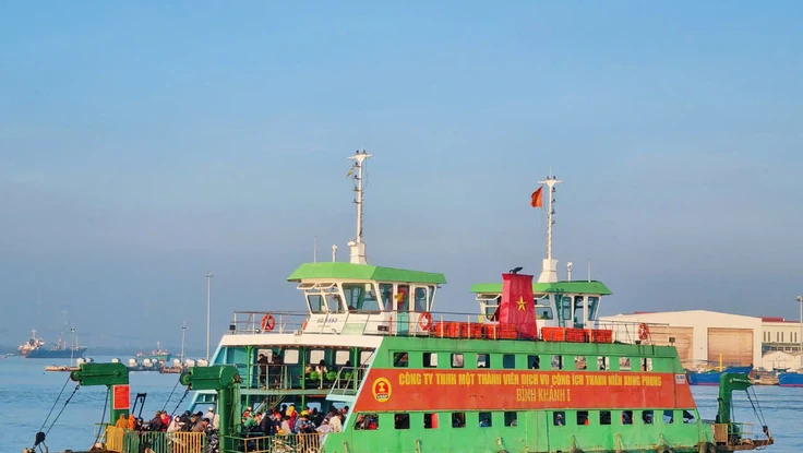 Phà Cát Lái và Bình Khánh điều chỉnh tăng giá vé