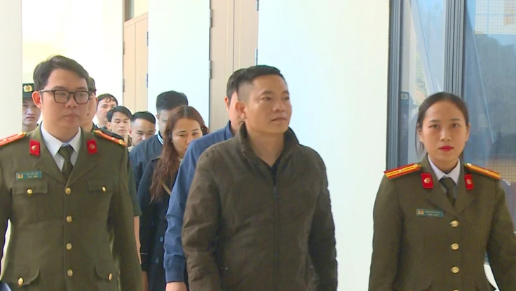 Triệt phá đường dây lừa đảo hàng trăm tỉ dưới mác thảo dược 'Hoàng Minh Đường'