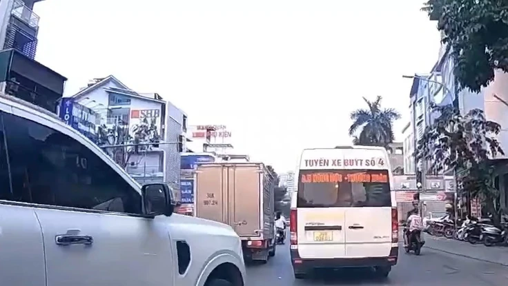 Gắn biển số sai, vượt ẩu, tài xế và chủ xe bị phạt hơn 50 triệu