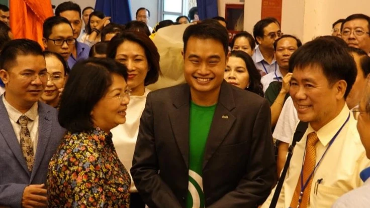 Grab hỗ trợ 5 tỷ đồng cho dự án “Xây cầu đến lớp” ​