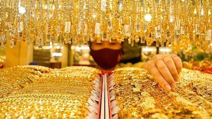 Cho phép doanh nghiệp vay vàng trong dân liệu có đơn giản?