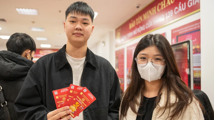 Ngày Thần Tài 2026: Sức mua tăng nhẹ, Gen Z tích vàng từ sớm