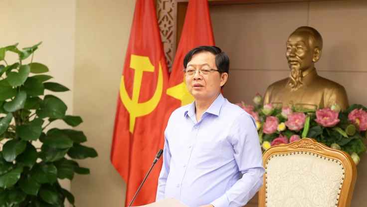 Đề xuất cơ chế ưu đãi về thuế, đất đai, nhân lực để doanh nghiệp đầu tư vào công nghệ cao