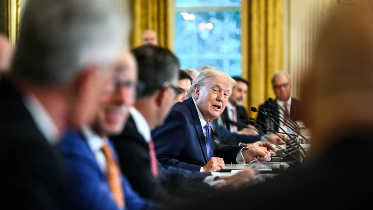 CBS: Mỹ tính phương án quân sự với Iran, không quân và tên lửa ở tuyến đầu