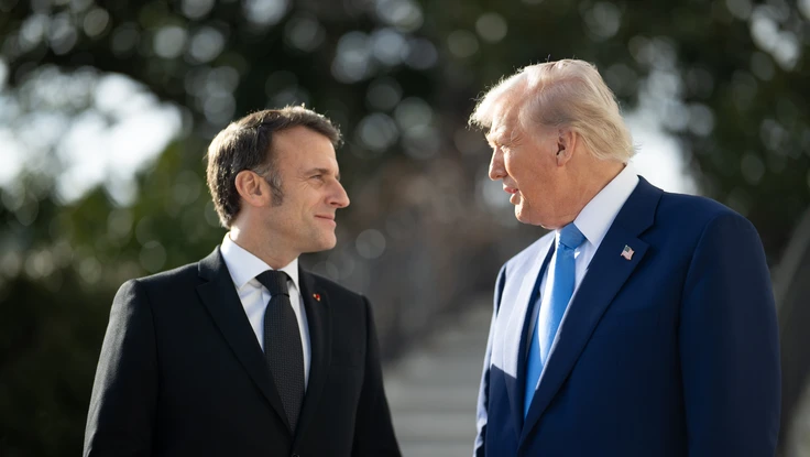 Ông Trump đăng tin nhắn từ ông Macron lên mạng xã hội, nhắc Syria-Iran-Greenland