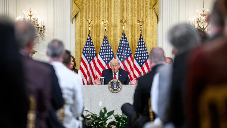 Ông Trump đề xuất biện pháp chống gian lận phiếu bầu, trước cuộc bầu cử giữa kỳ ở Mỹ