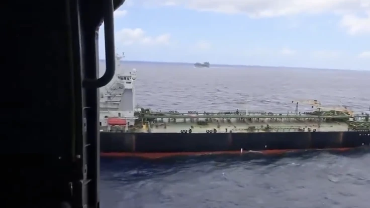 Mỹ bắt giữ siêu tàu chở dầu liên quan Venezuela ở Ấn Độ Dương