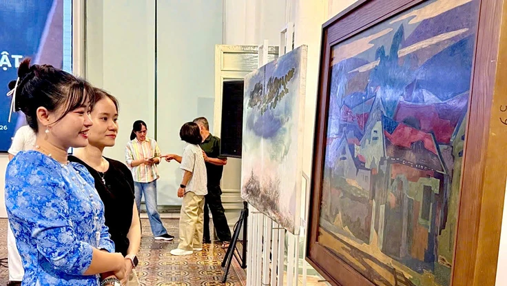 TP.HCM tiếp nhận 229 tác phẩm đương đại từ Hội Mỹ thuật Việt Nam