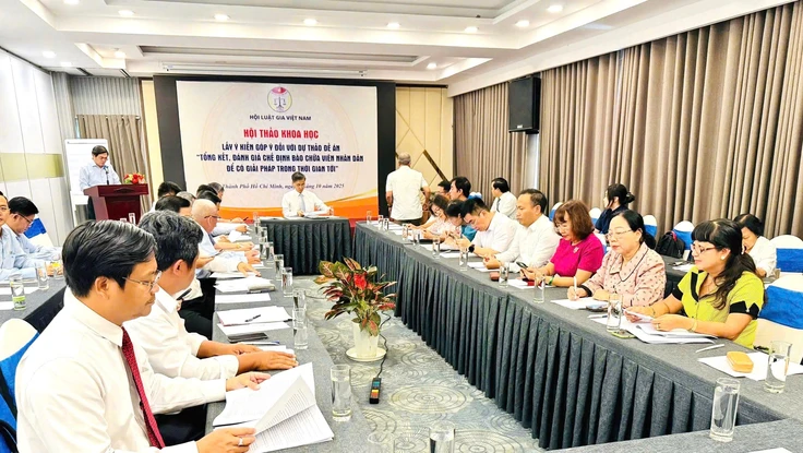 Làm thế nào để phát huy vai trò của bào chữa viên nhân dân?