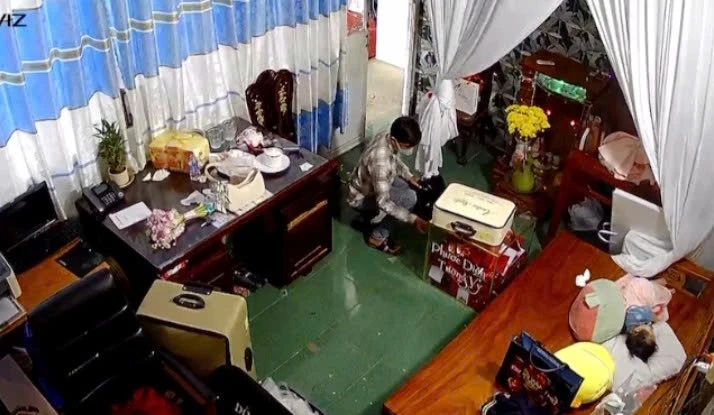 Trà trộn tiệc cưới ven quốc lộ 1, người đàn ông trộm 93 triệu đồng tiền mừng cưới