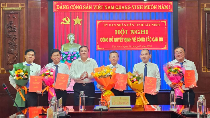 Tây Ninh: Thành lập 3 ban quản lý dự án chuyên ngành, bổ nhiệm 13 cán bộ lãnh đạo