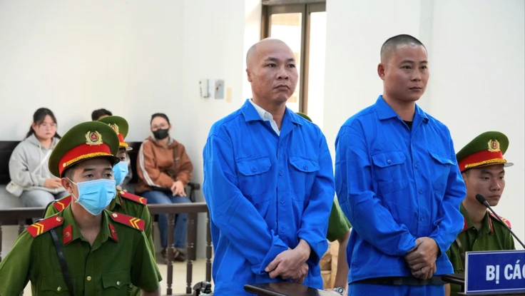 Hai tài xế rượt đuổi nhau tại tòa