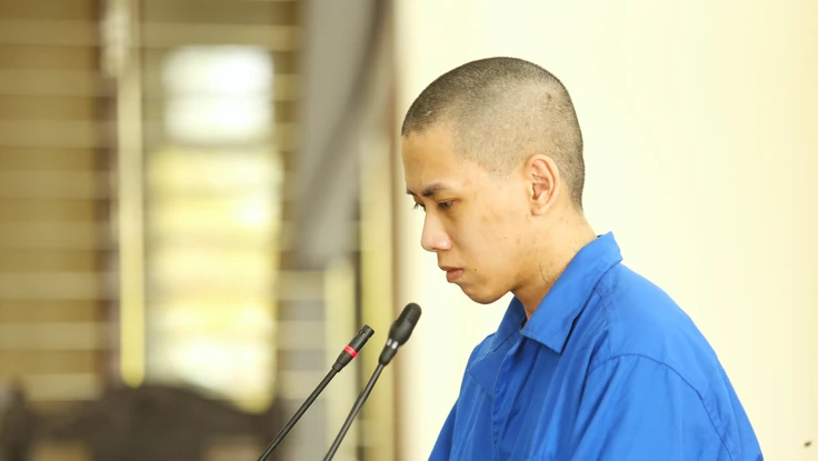 Nghi cậu ruột lấy áo, thanh niên đâm chết người thân lãnh 25 năm tù