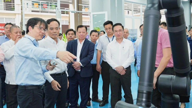 Phát huy trí tuệ, đoàn kết, đổi mới - nền tảng cho giai đoạn phát triển mới của TP.HCM