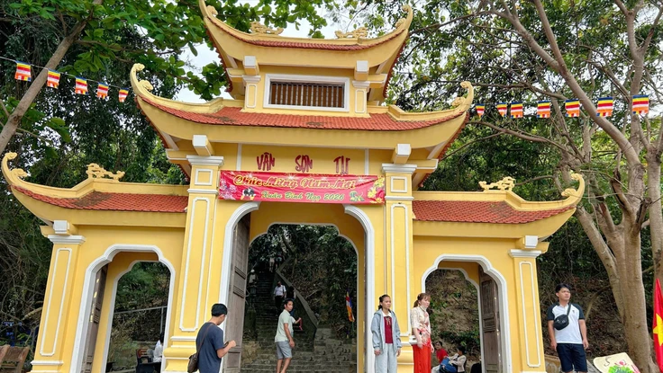 Du xuân Chùa Núi Một - bình yên giữa miền ký ức Côn Đảo