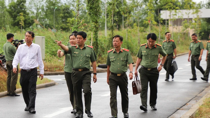 Bộ Công an khảo sát xây Trường liên cấp do CAND quản lý tại Cần Thơ, hướng tới trẻ em hoàn cảnh khó khăn
