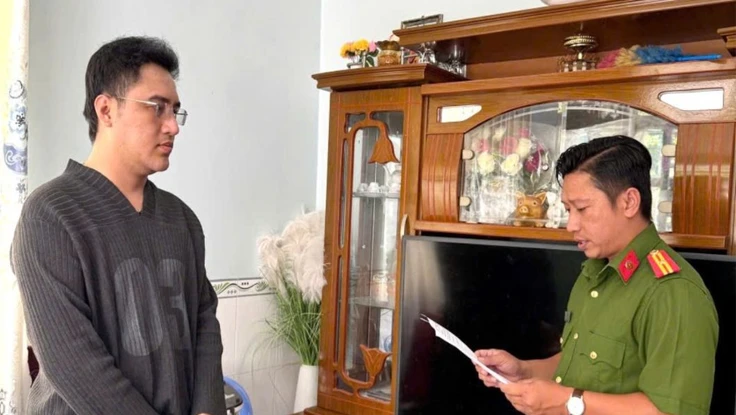 Cần Thơ: Khởi tố, bắt tạm giam 1 nhân viên tín dụng lừa đảo hơn 20 tỉ đồng