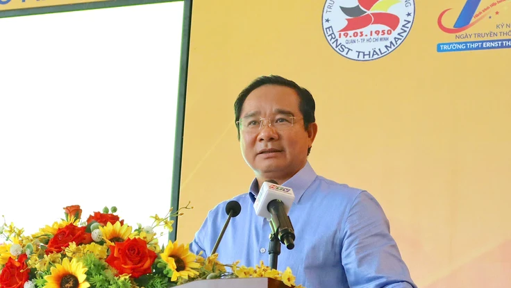 Chủ tịch TP.HCM: Cán bộ phải thực hiện '5 thật', người dân phải được hưởng thật