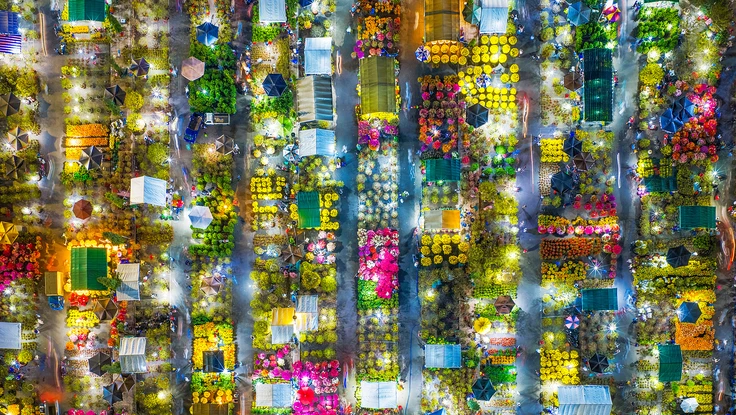 Những phiên chợ xuyên Tết ở phía Đông Nam TP.HCM