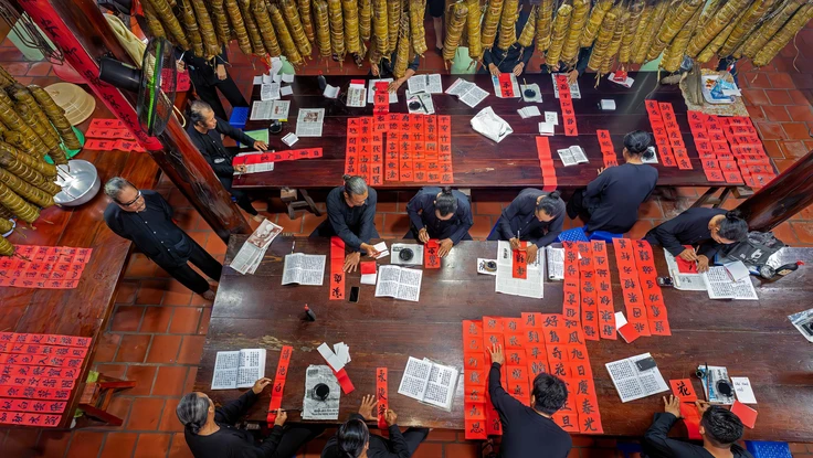 Giữ trọn Tết xưa, Nhà Lớn Long Sơn góp sắc màu mới cho thành phố 