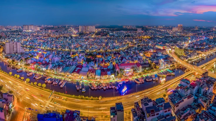 Ngắm toàn cảnh TP.HCM rực rỡ đón xuân qua ảnh dự thi 'TP.HCM - Sắc màu mới' 