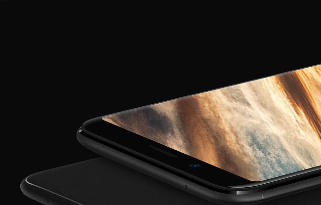 OPPO F5 'cháy hàng' chỉ trong 3 ngày