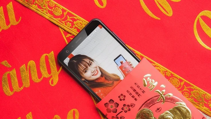  Mua ZenFone Max Plus nhận ngay 300.000 đồng