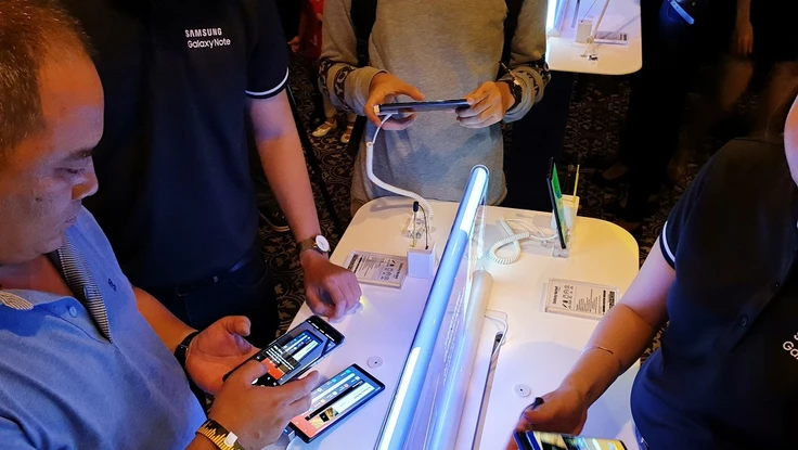 Đặt trước Galaxy Note 9 để nhận ngay quà tặng 5 triệu 