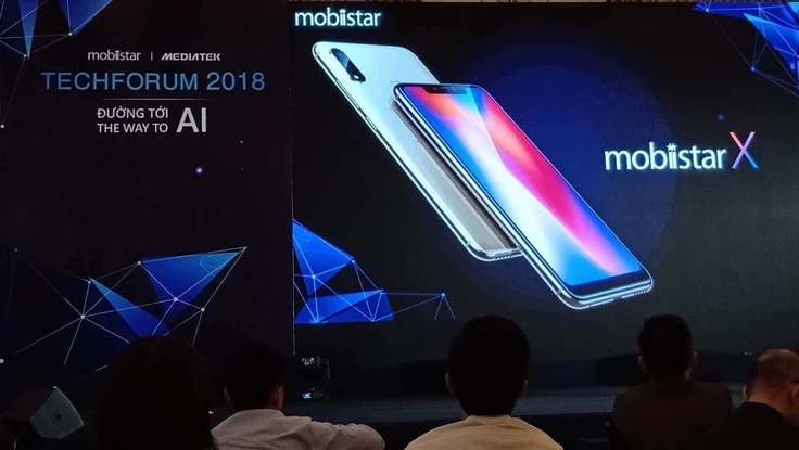 Xuất hiện mẫu smartphone Việt có 'tai thỏ'