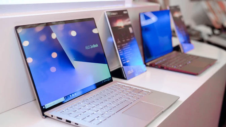 Asus trình làng 3 mẫu ZenBook 2018 nhỏ gọn nhất thế giới 