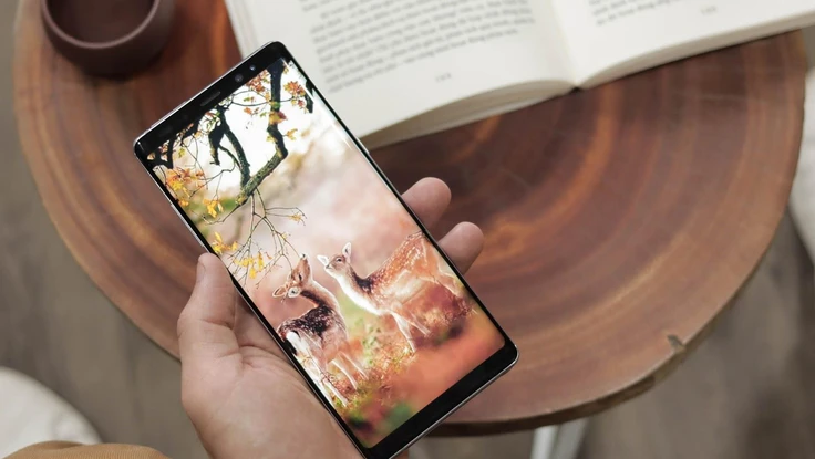 Vì sao Samsung Galaxy Note 8 vẫn còn đáng mua?