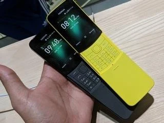 WhatsApp chính thức có mặt trên Nokia 8110