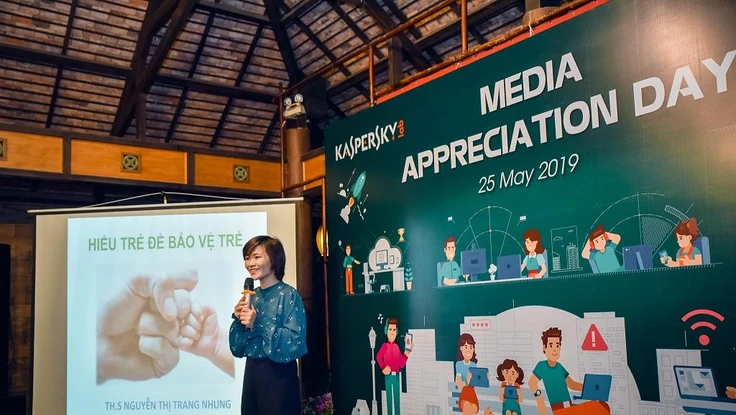 Làm thế nào để quản lý việc sử dụng Facebook của trẻ? 