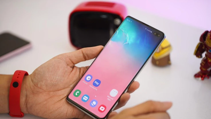 Samsung Galaxy S10, S10 Plus giảm hơn 5 triệu đồng