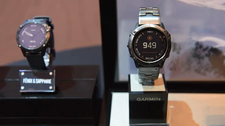 Lộ diện mẫu đồng hồ thông minh sạc bằng năng lượng mặt trời