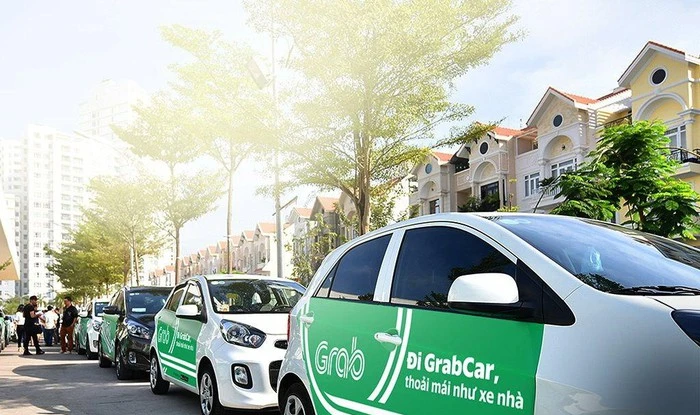 Cách đặt xe trước 7 ngày bằng điện thoại