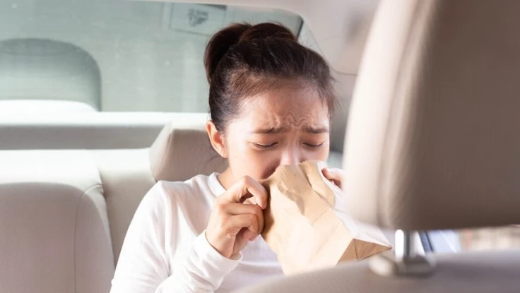 10 cách đơn giản giúp giảm say xe khi đi chơi Tết