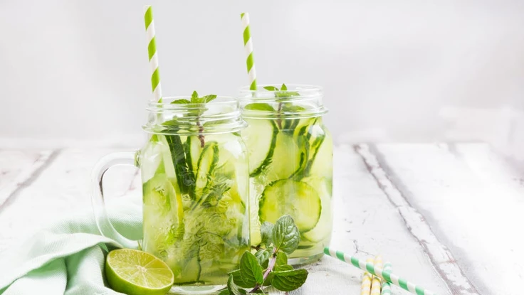 Nên ăn, uống gì và kiêng gì khi trời nắng nóng mùa hè 