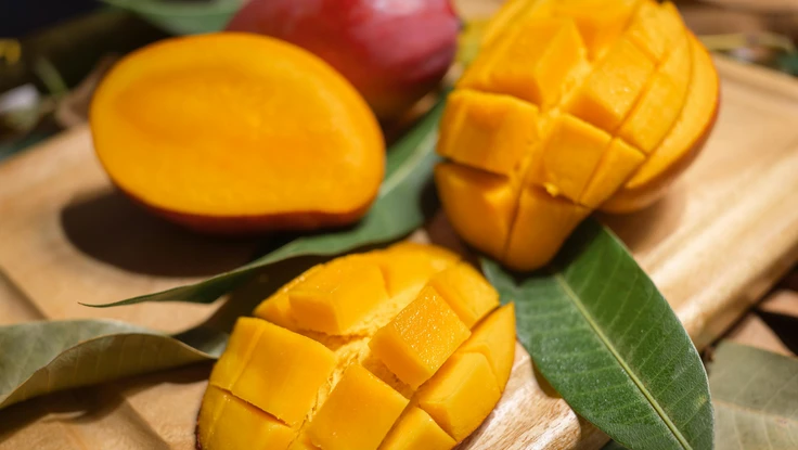 Mùa hè ăn xoài thế nào để không bị nóng? 