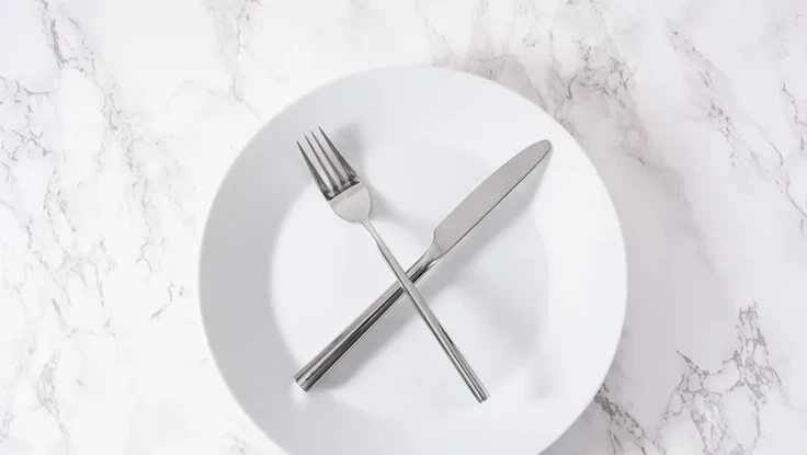 Điều gì xảy ra với lượng đường trong máu khi bạn bỏ bữa sáng? 