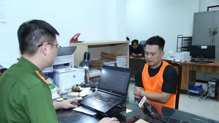 Công an triệt phá đường dây vận hành hệ thống kênh chiếu bóng đá lậu 'Bún chả TV'