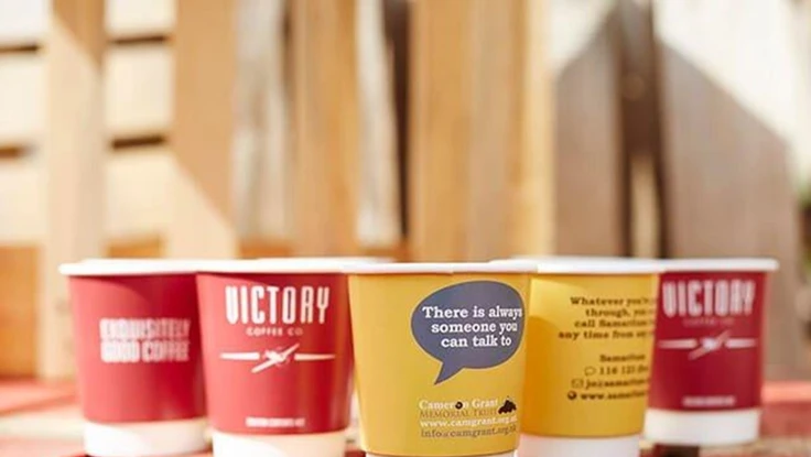 In cốc giấy và góc nhìn thị trường trong ngành đồ uống hiện nay