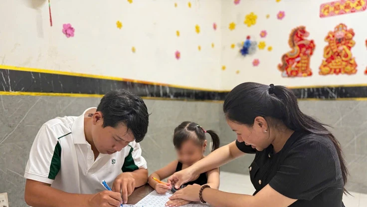 Thêm 1 vụ bị khởi tố vì lấy vợ trẻ con