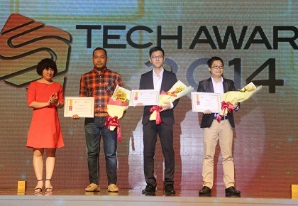 Asus nổi bật tại Số Hóa Tech Awards 2014